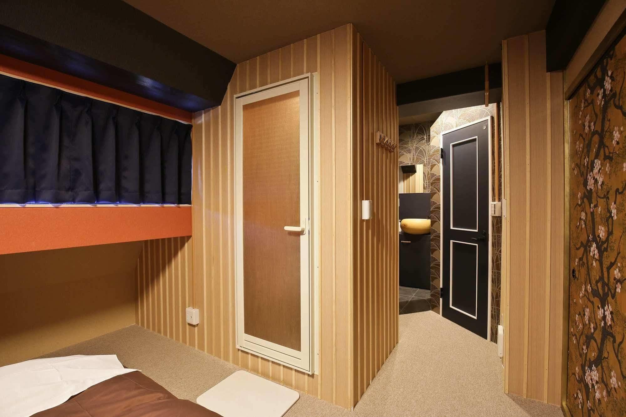 Hostel Samurais Ikebukuro Tokyo